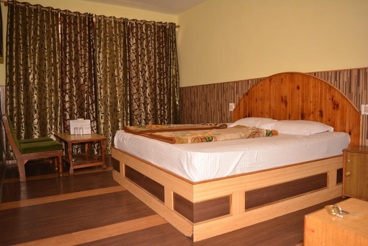 Hotel Tashila Маналі Екстер'єр фото