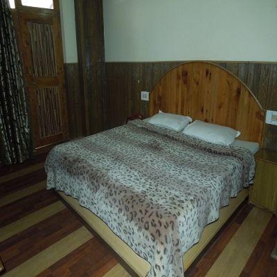 Hotel Tashila Маналі Екстер'єр фото